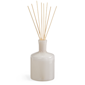 Star Magnolia | Signature 15oz Reed Diffuser